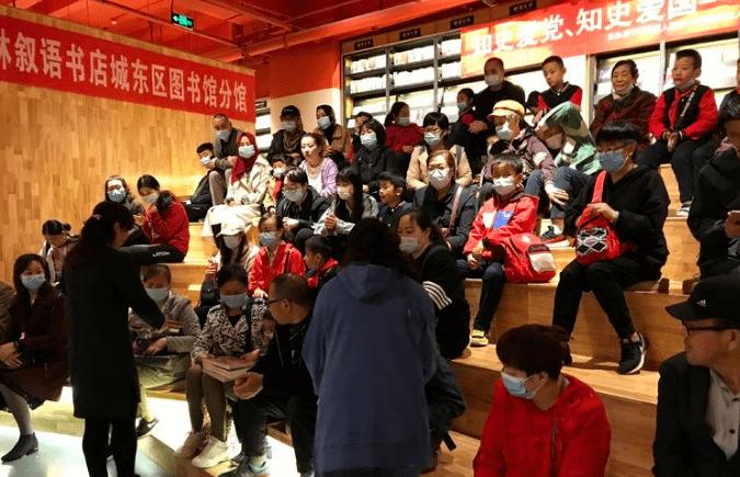 傅冬菊早年期间,就加入了中共的外围组织,民主青年同盟